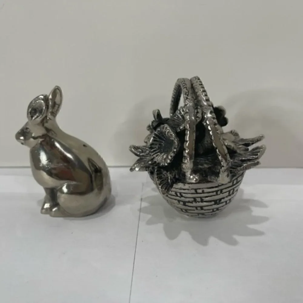 Silver Plate Bunny Rabbit Flower Basket Salt Pepper Set Unsigned The basket is 4